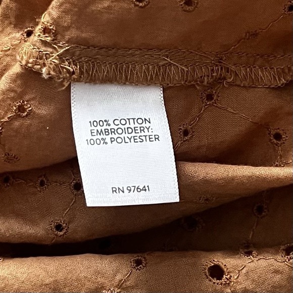 J. Jill Eyelet Lantern-Sleeve Blouse Women's Size M Button Front V-Neck Cotton - Picture 4 of 8